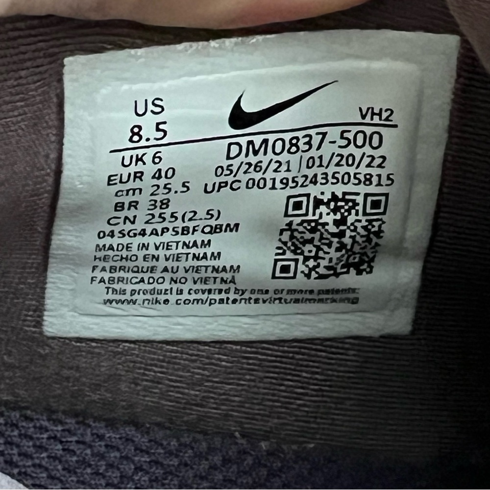 Nike Air Max Excee Lea in Cave Purple Size 8.5 - Picture 5 of 10